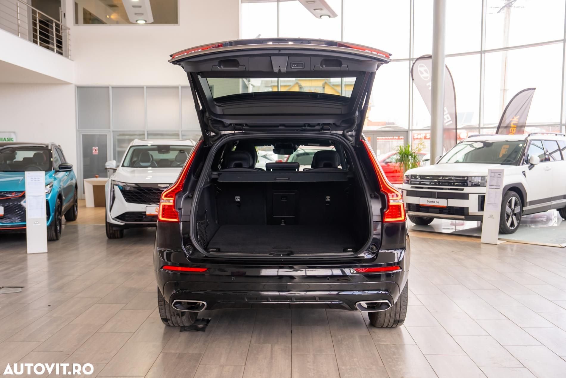 Volvo XC 60 T8 Twin Engine AWD Geartronic RDesign - 23