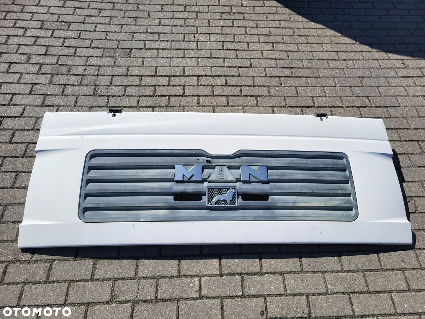 Maska Grill Atrapa Polik Podszybie MAN TGA TGL 81624100062 - 15