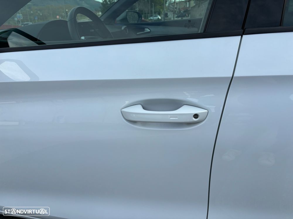 SEAT Leon 1.4 e-Hybrid DSG FR Plus - 16