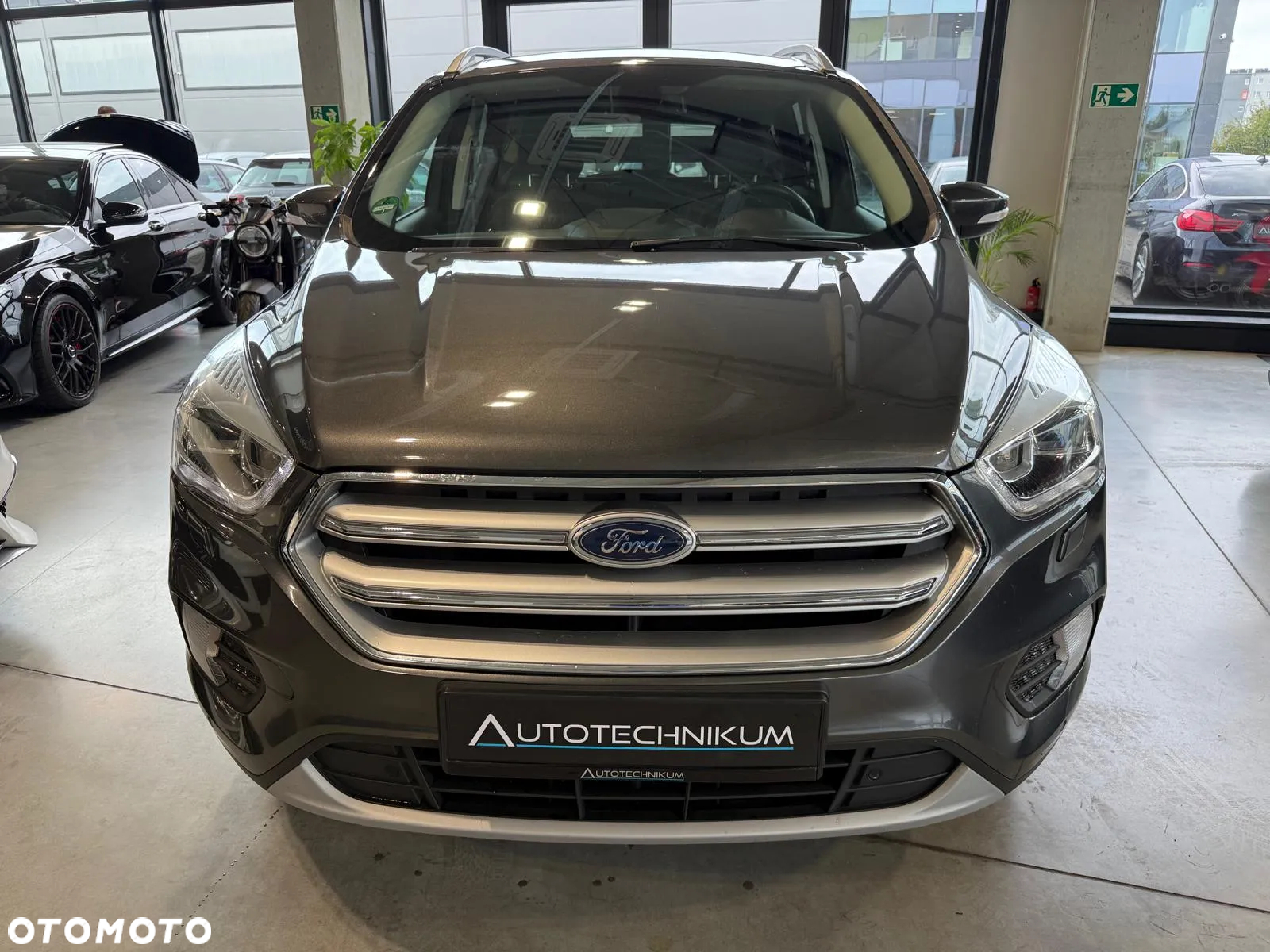Ford Kuga 1.5 EcoBoost 2x4 SYNC - 23