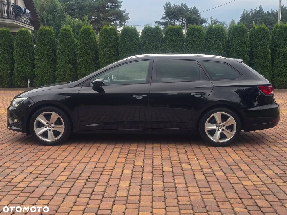 Seat Leon 2.0 TDI FR Black S&S - 6