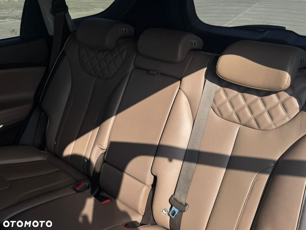 Hyundai Santa Fe 1.6 T-GDI HEV Executive - 23