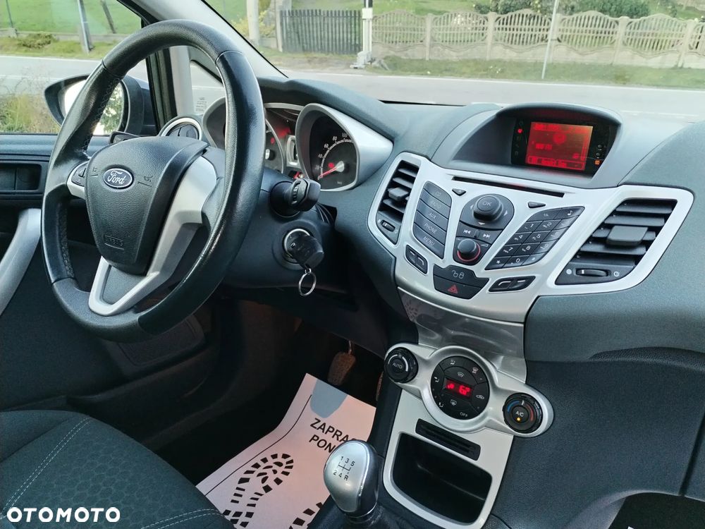 Ford Fiesta 1.25 Titanium - 17