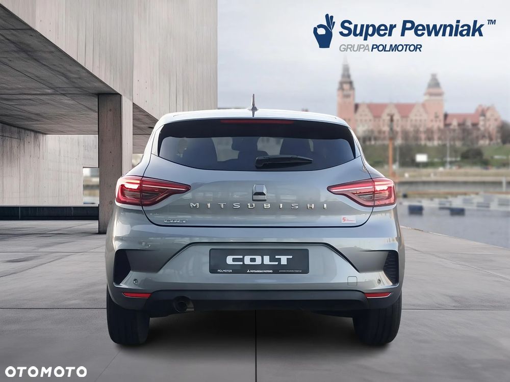 Mitsubishi Colt 1.0T Invite Style Cold - 4