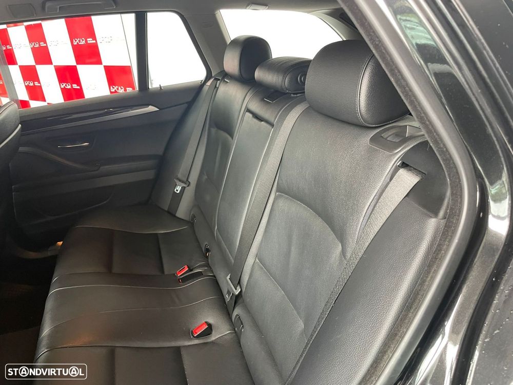BMW 520 d Auto - 11