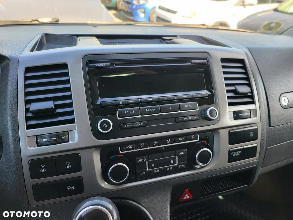 Volkswagen Multivan L1 BlueMotion - 5