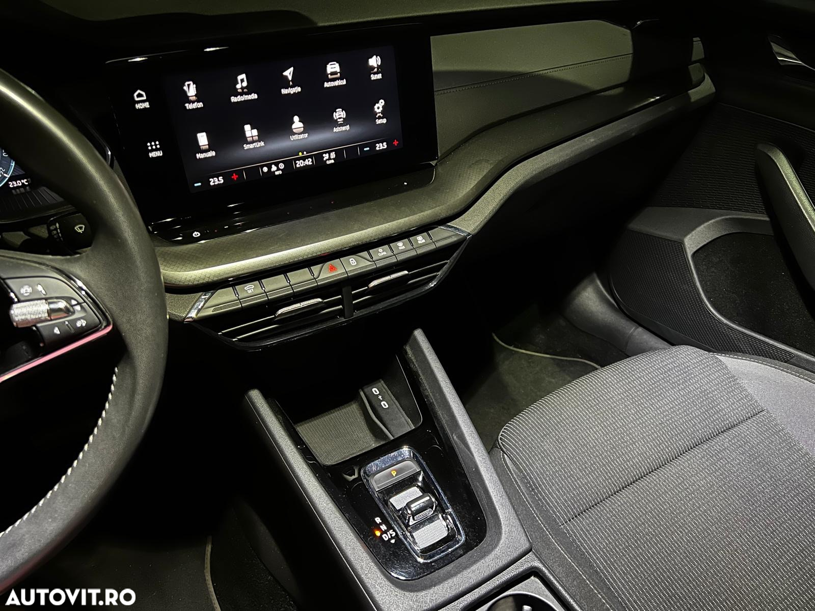 Skoda Octavia Combi 2.0 TDI DSG Ambition - 5