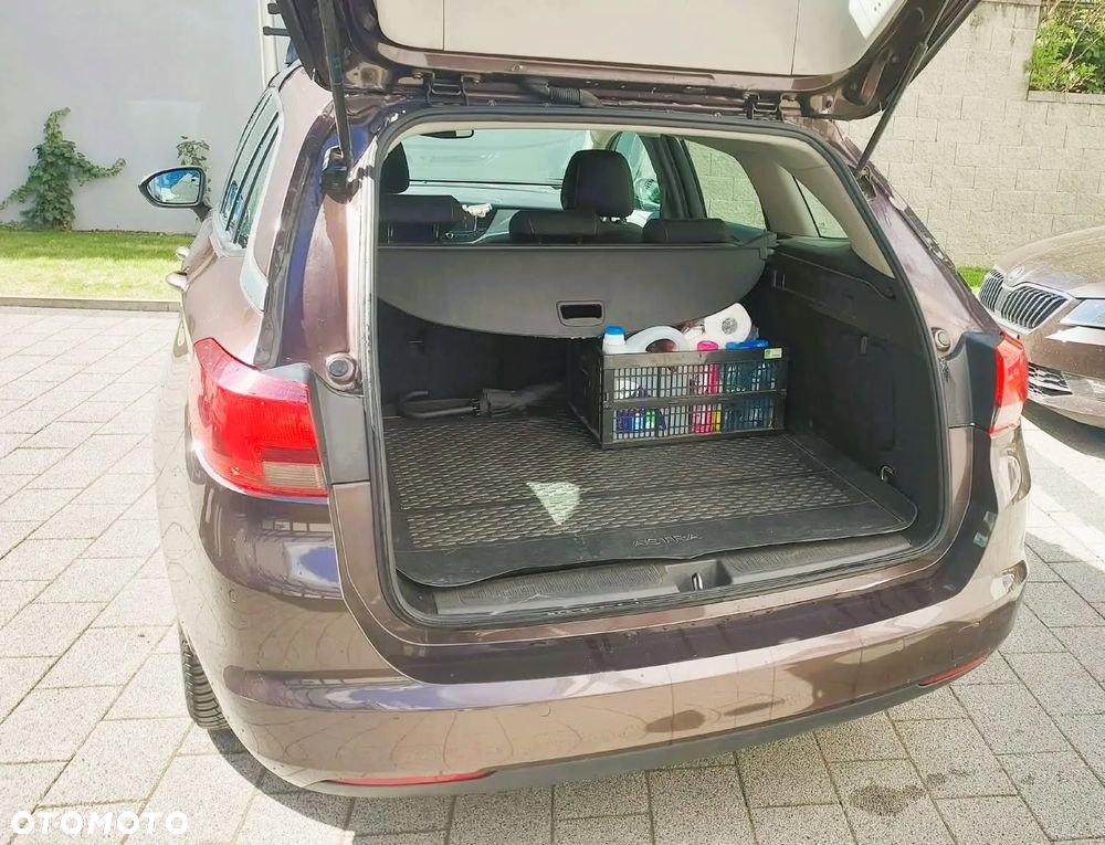 Opel Astra 1.4 T Elite - 12