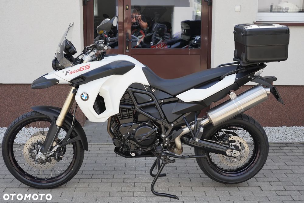 BMW F - 20