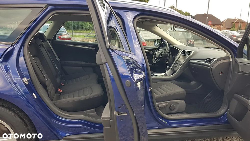 Ford Mondeo 2.0 TDCi Ambiente - 16