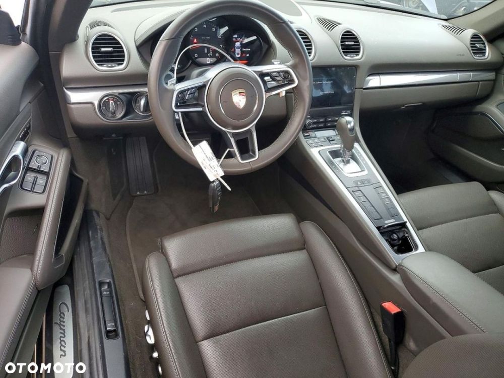 Porsche Cayman - 8
