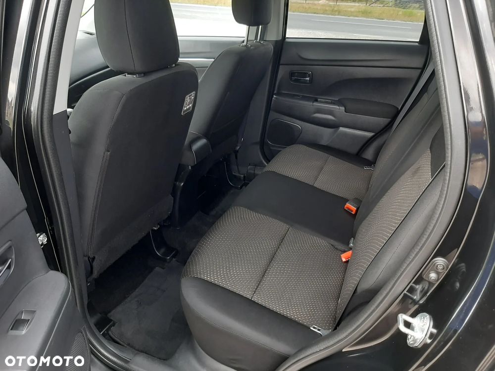 Mitsubishi ASX 1.8 DI-D 2WD Intro Edition - 18