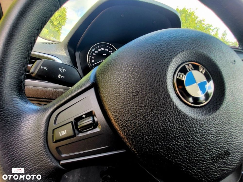 BMW Seria 1 - 13