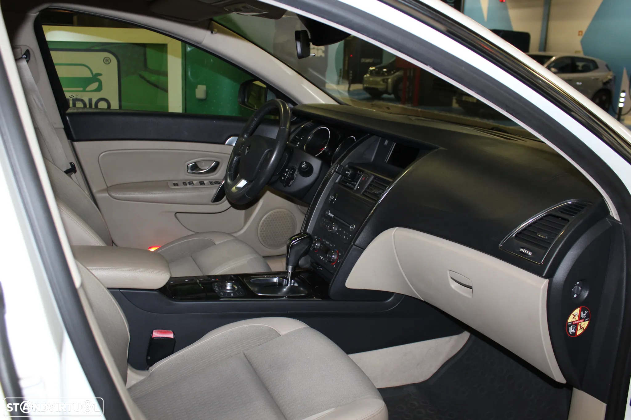 Renault Latitude dCi 175 FAP Aut. - 5