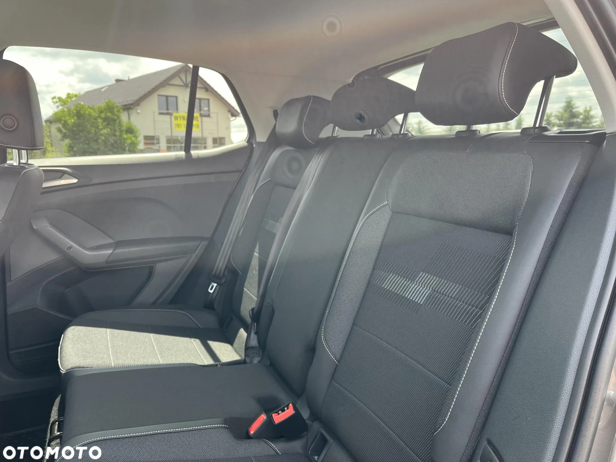 Volkswagen T-Cross 1.5 TSI ACT Style DSG - 17