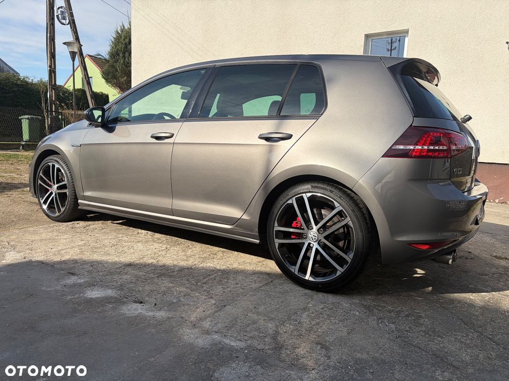 Volkswagen Golf GTD (BlueMotion Technology) DSG - 6