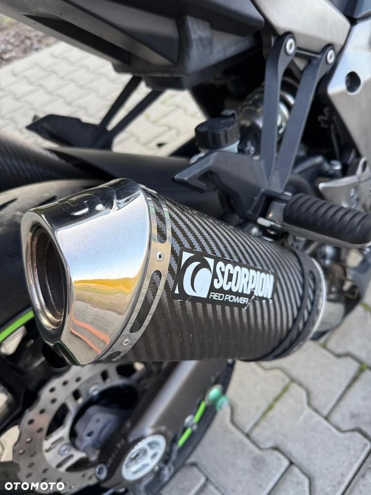 Kawasaki Ninja 1000 SX - 9
