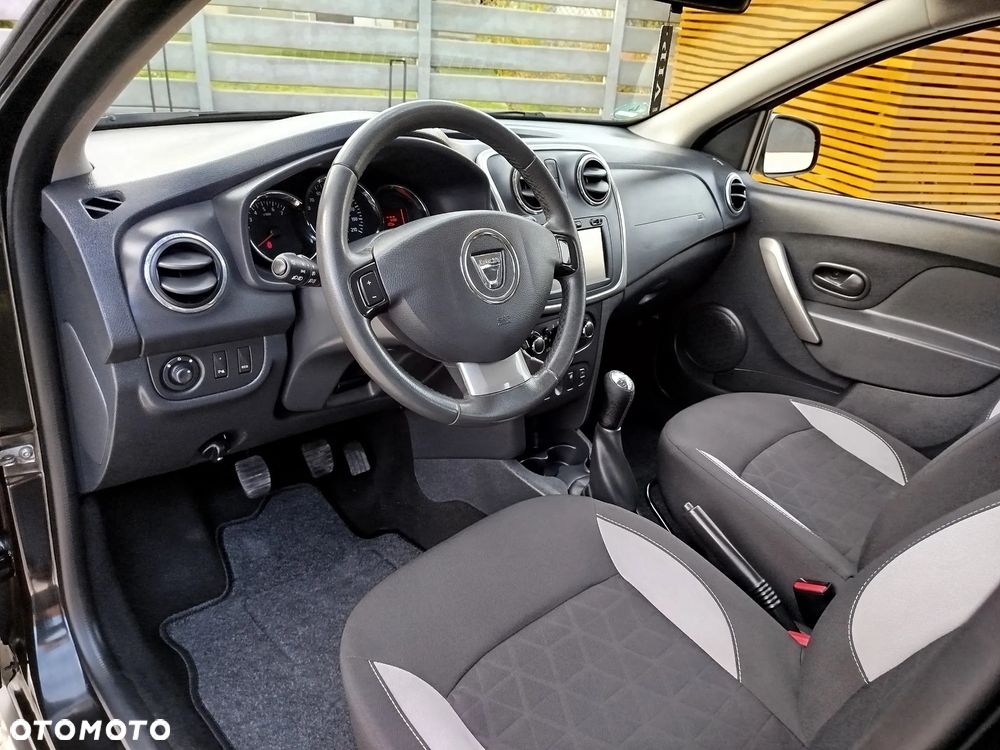 Dacia Sandero TCe 90 S&S Laureate - 8