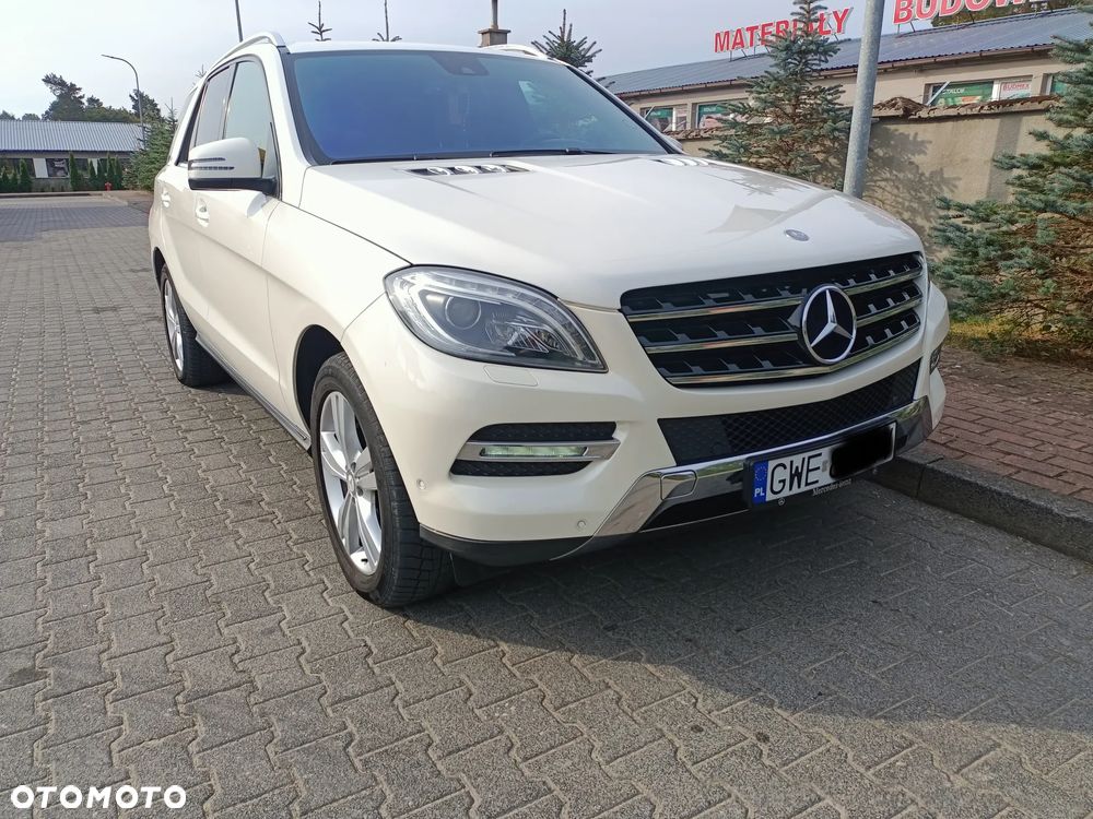 Mercedes-Benz ML 350 BlueTec 4-Matic - 8