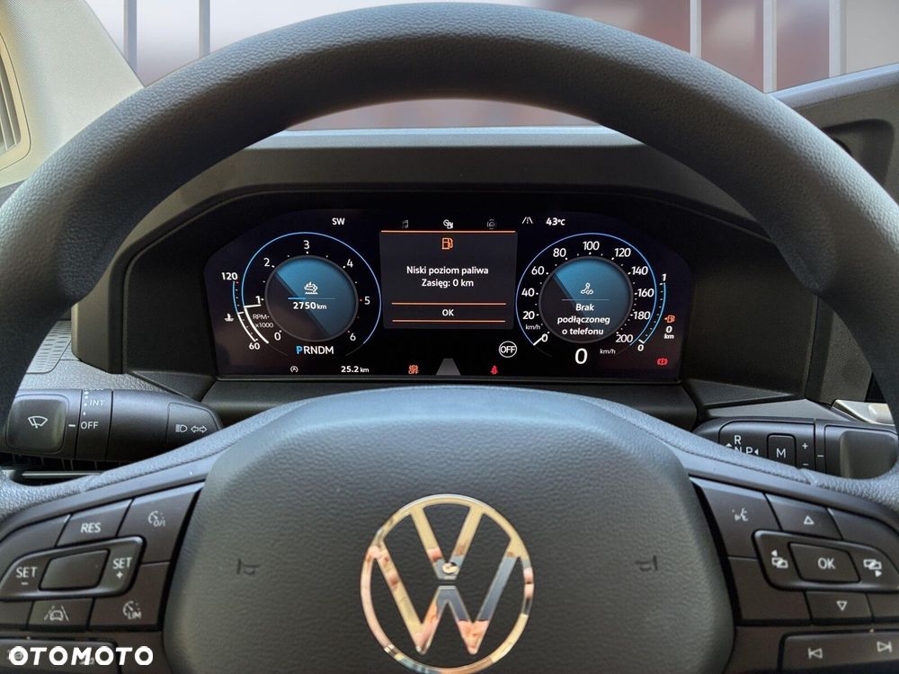 Volkswagen Transporter T7 4MOTION 4x4, Skrzyniowy z podw. kabiną/6-cio osob., 2,0 TDI 150 KM automatyczna r. o. 3500 mm - 23