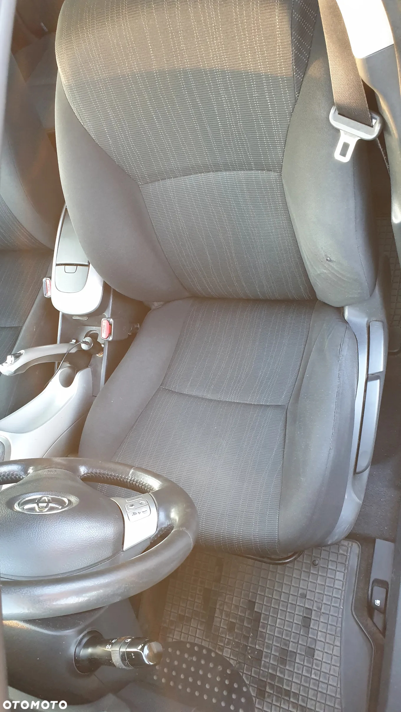 Toyota Auris 1.6 VVT-i Luna - 3