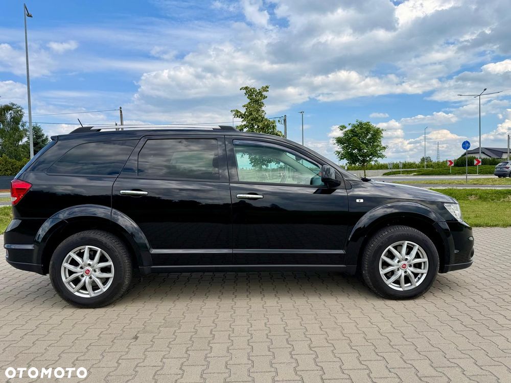 Fiat Freemont 2.4 16V VVT Automatik My - 25