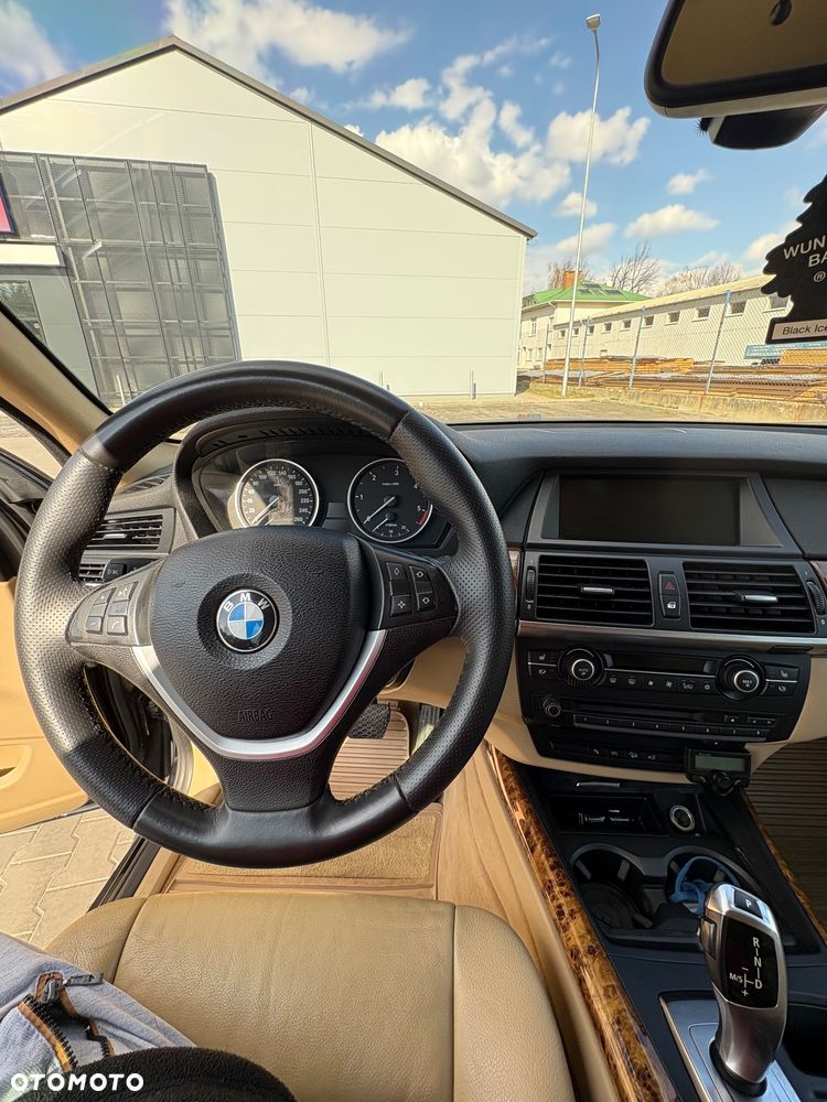 BMW X5 - 11