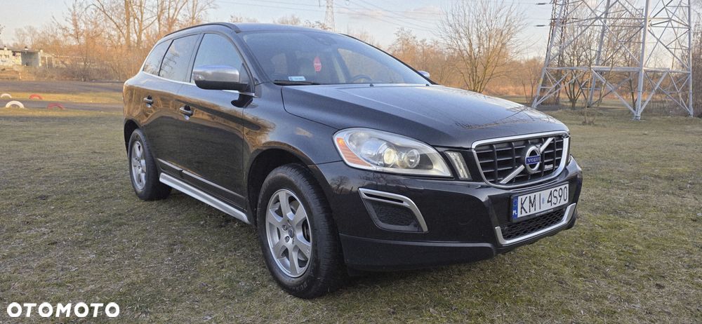 Volvo XC 60 D4 RDesign - 28