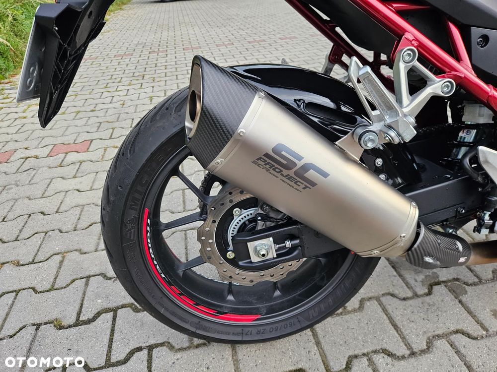 Honda CB - 10