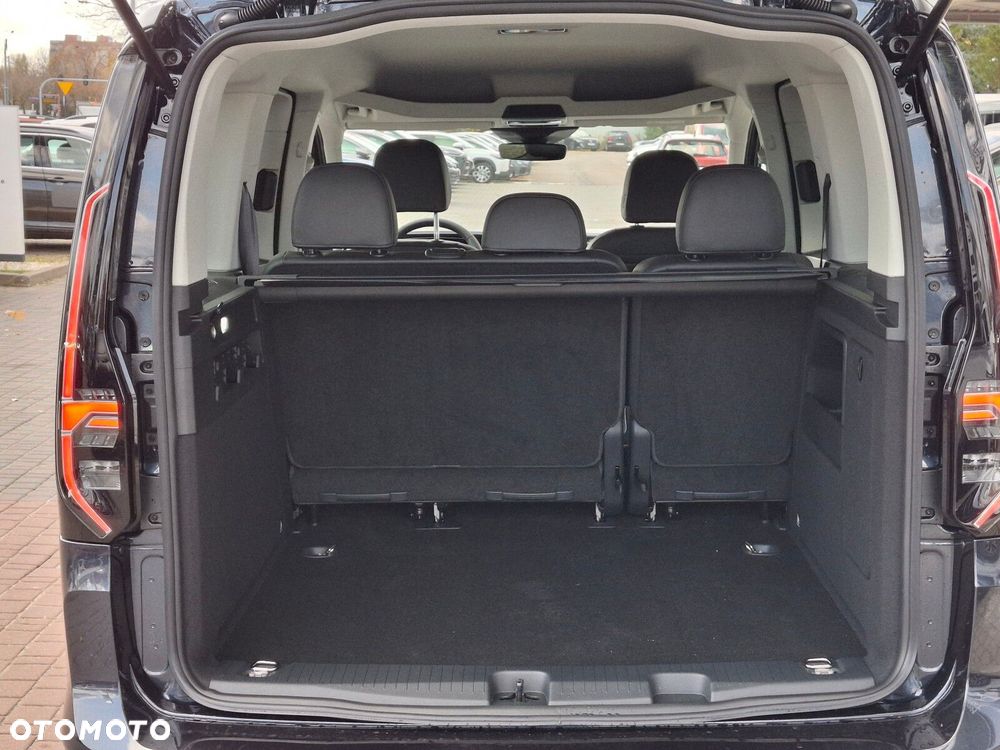 Volkswagen Caddy 1.5 TSI Style DSG - 9