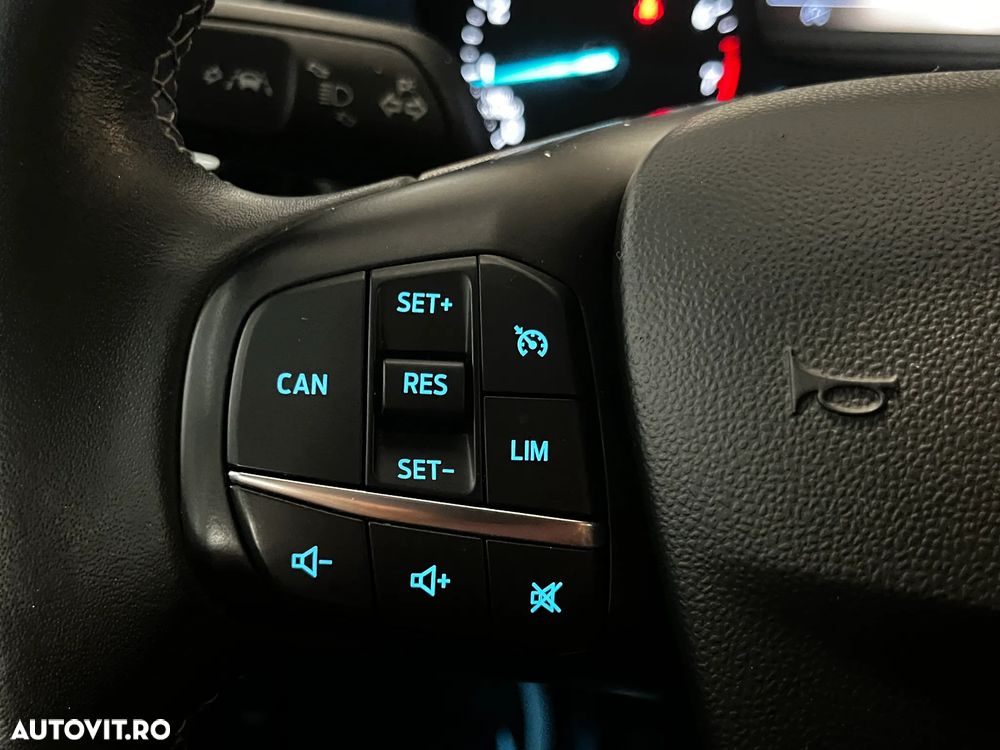 Ford Fiesta - 15