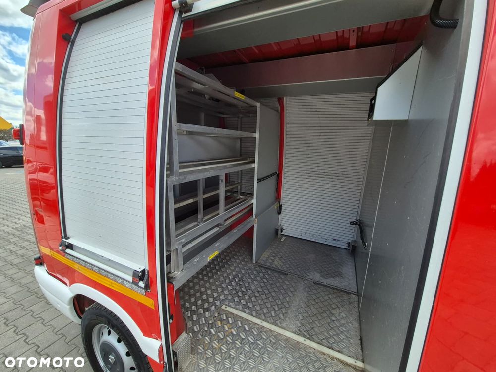 Renault Master 2.5 DCi 120 / STRAŻ POŻARNA / AUTO POŻARNICZE / 4 MIEJSCA / BEZWYPADKOWY / ORYGINALNY PRZEBIEG / DRABINA / ORYGINALNA ZABUDOWA / IDEALNY DO OSP LUB PSP / STAN IDEALNY - 31