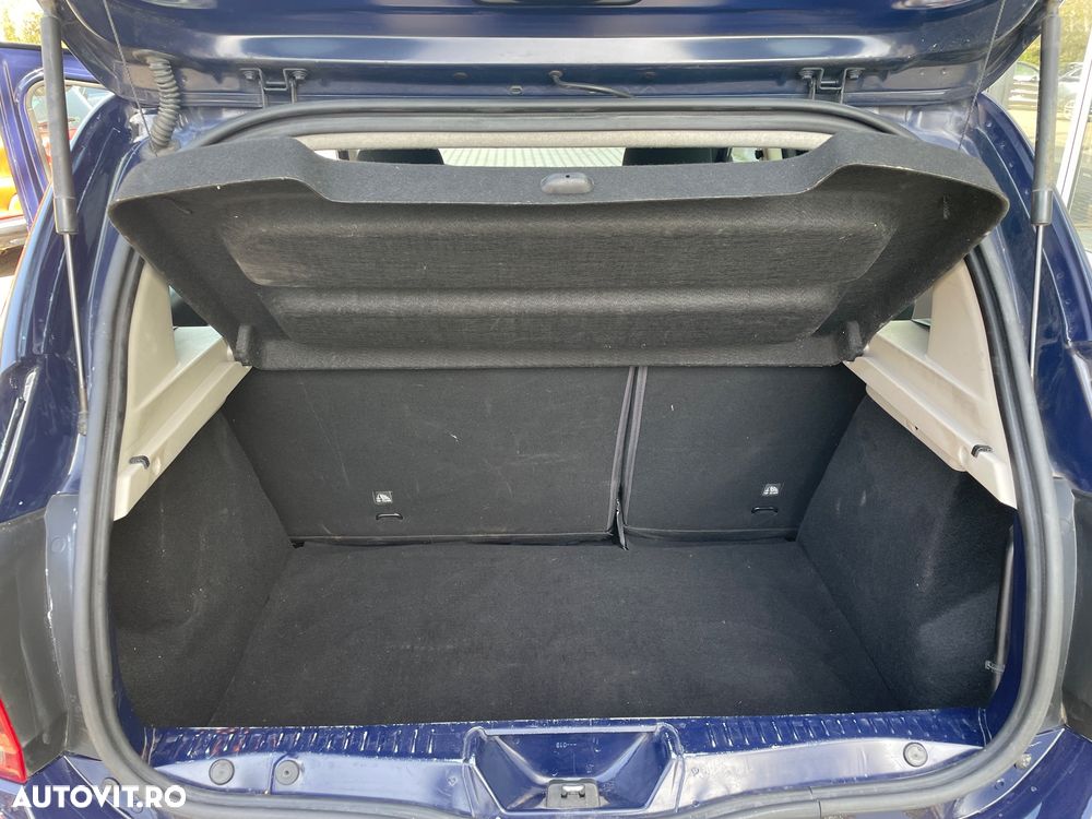 Dacia Sandero SCe 75 Comfort - 16