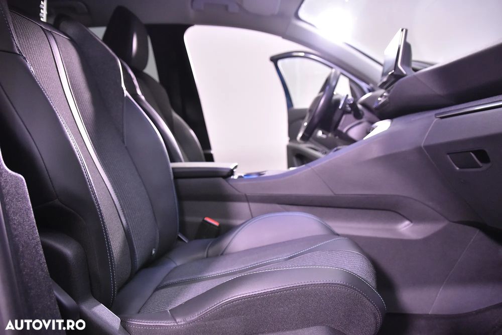 Peugeot 3008 - 12