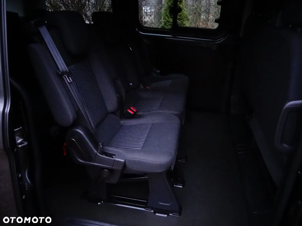 Ford Transit Custom - 37