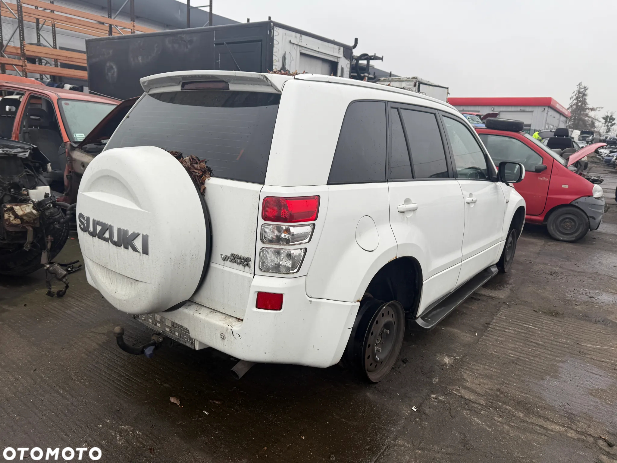 Suzuki Grand Vitara 1.9  4WD Drzwi Zderzak Lusterko Lampa Reflektor Skrzynia Manualna - 3