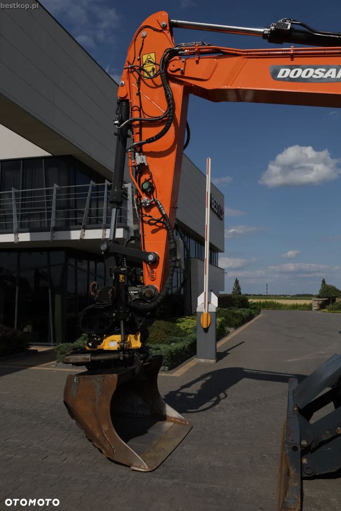 Doosan DX170W-5 - 16