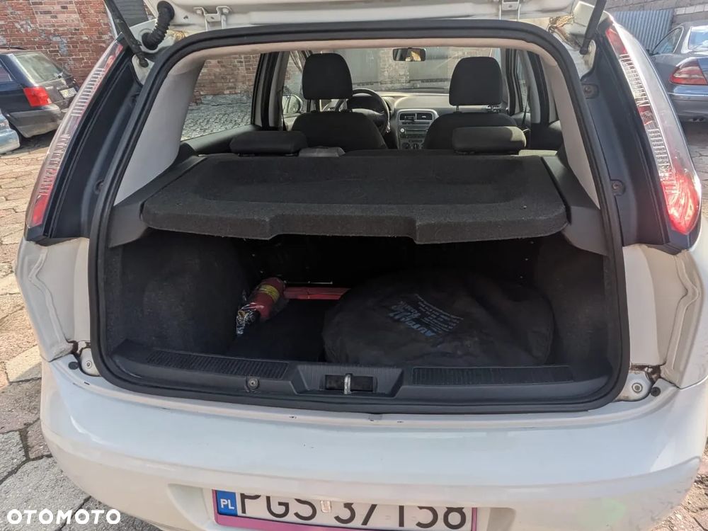 Fiat Punto - 10