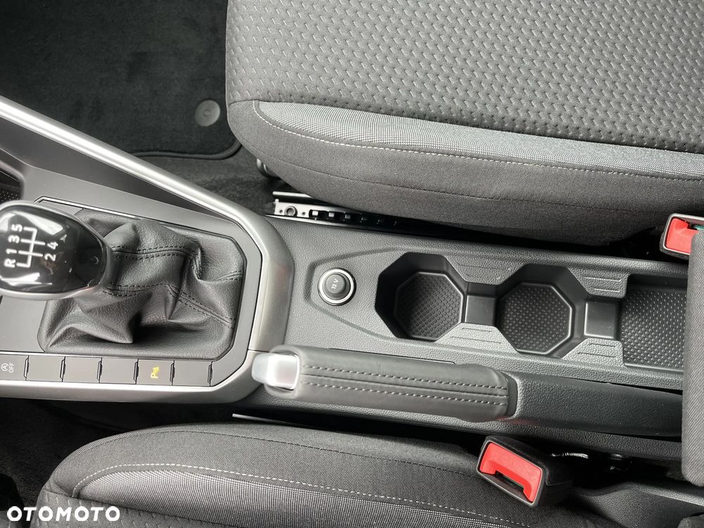 Volkswagen Polo 1.0 TSI Life Plus - 38