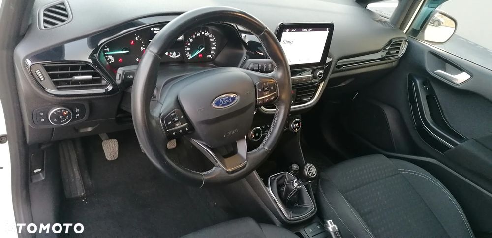 Ford Fiesta 1.5 TDCi S&S VIGNALE - 10