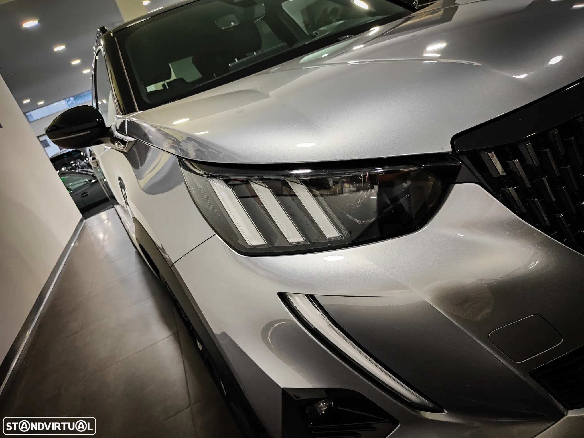 Peugeot 2008 1.2 PureTech GT Line - 12