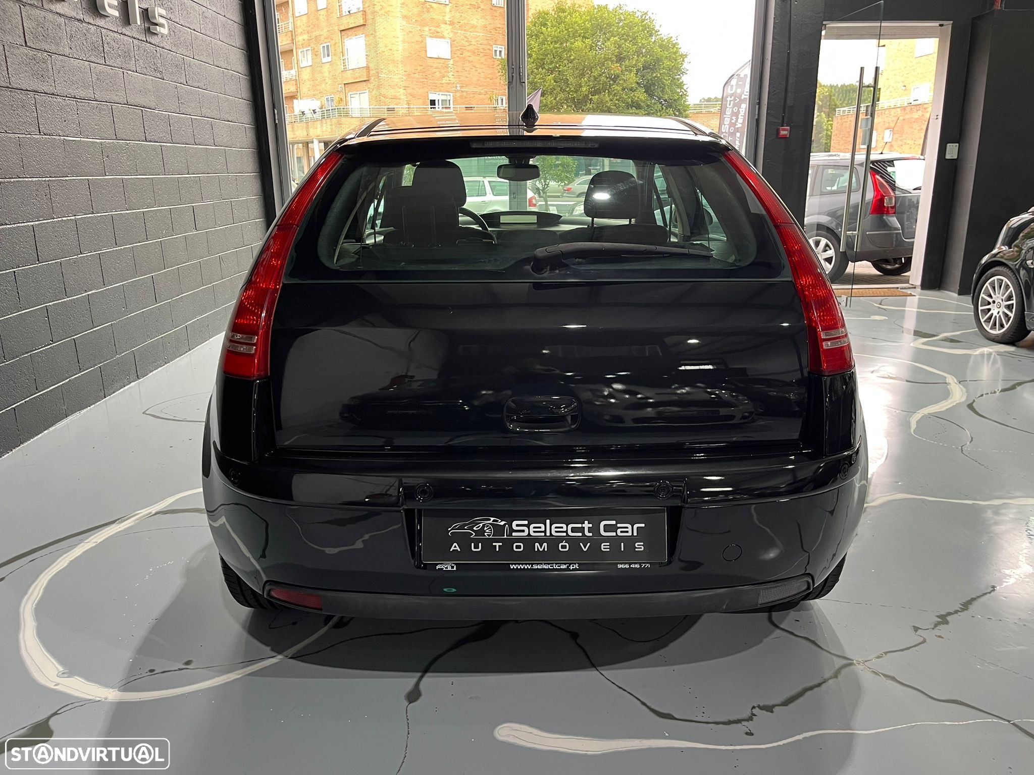 Citroën C4 1.6 HDi 110 VTR Pack - 6