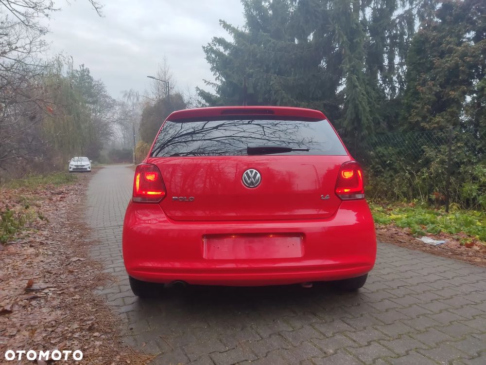 Volkswagen Polo 1.4 Comfortline - 6