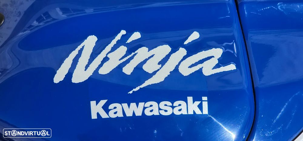 Kawasaki Ninja ZX-10R - 12