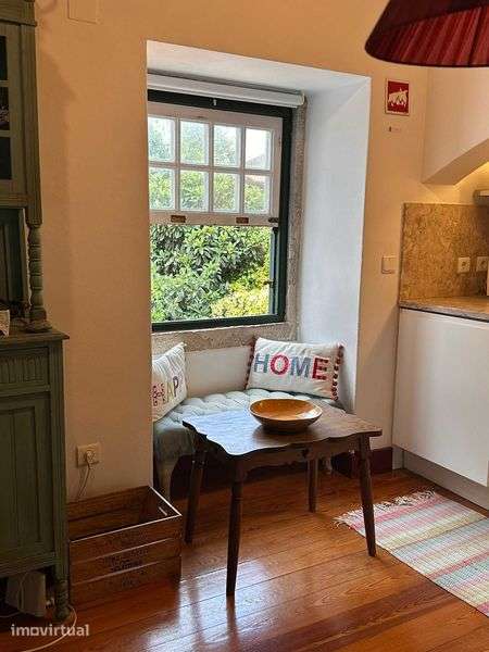 Charmoso ESTÚDIO mobilado na zona histórica de Sintra - Grande imagem: 4/12