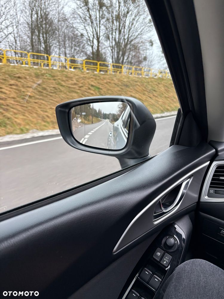 Mazda 3 2.0 Skyenergy EU6 - 32