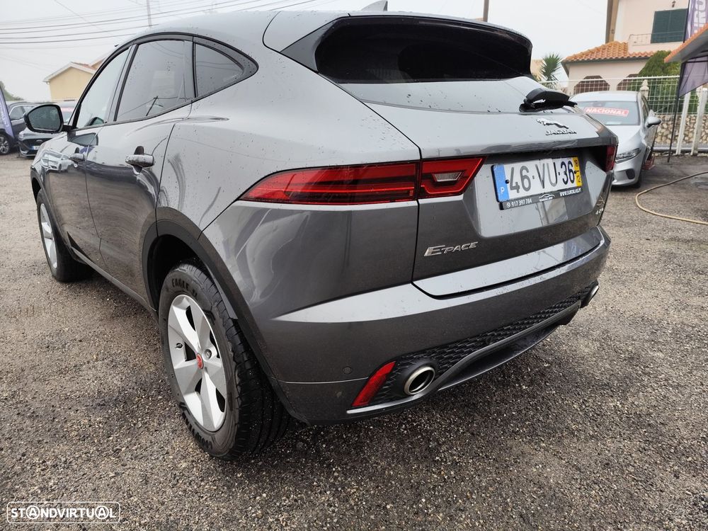 Jaguar E-Pace 2.0 i4D R-Dynamic - 10