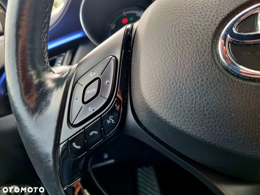 Toyota C-HR 1.8 Hybrid Prestige - 19