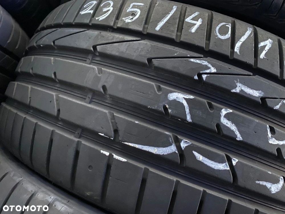 235/40/18 Hankook Ventus Evo2_5,5mm_2szt_(359) - 3