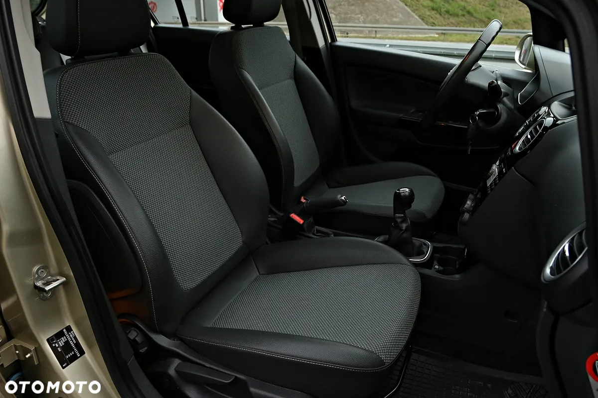 Opel Corsa 1.4 Cosmo - 32